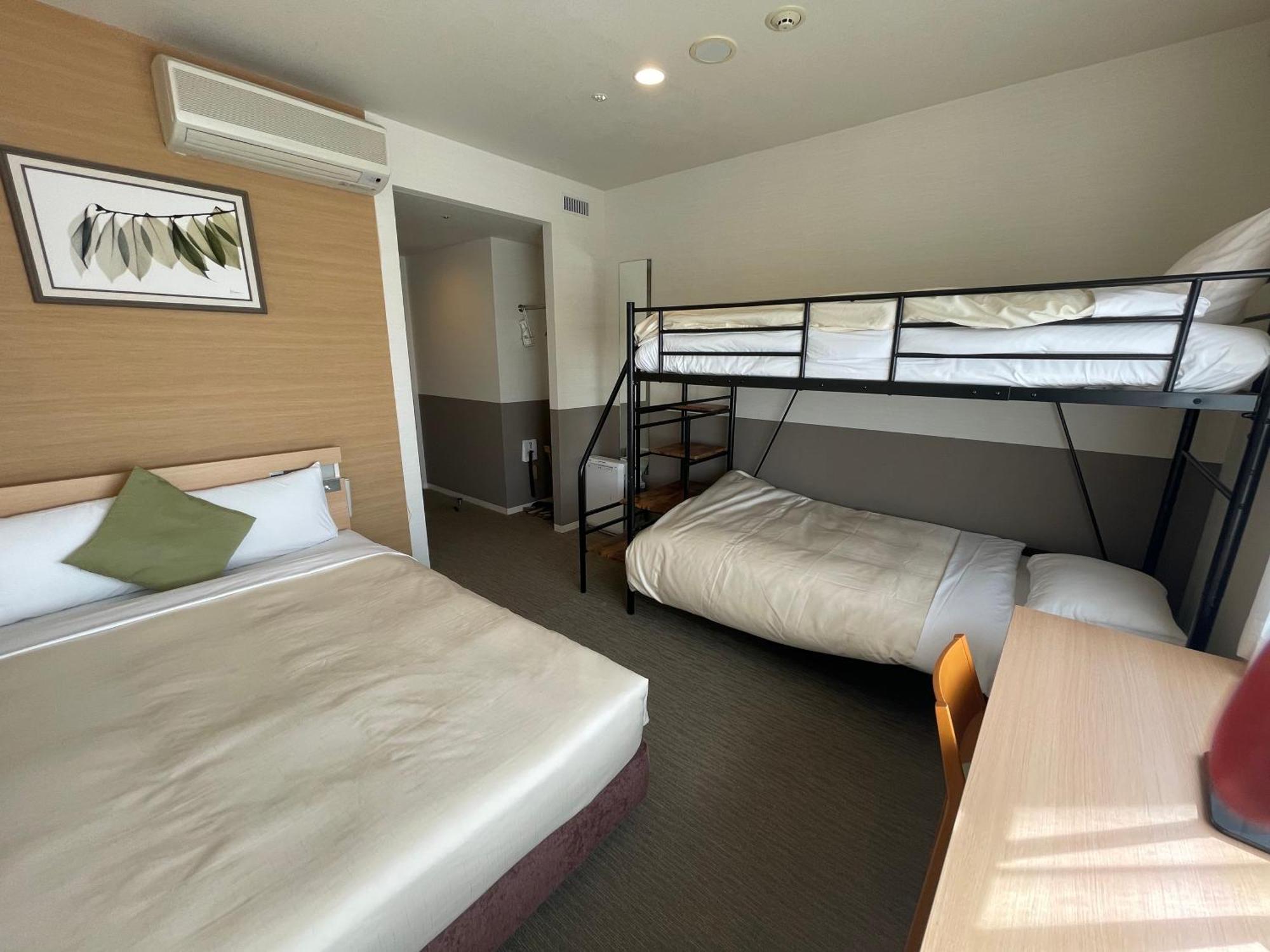 Crown Hills Ueno Premier Hotel